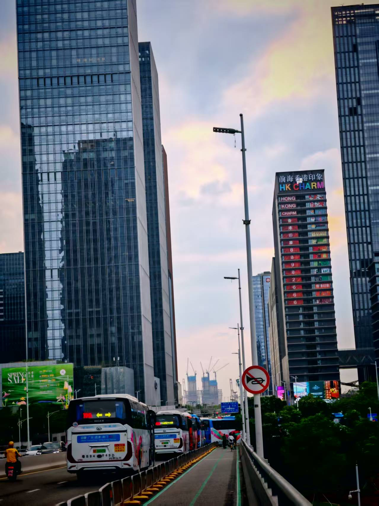 终于能出去溜达